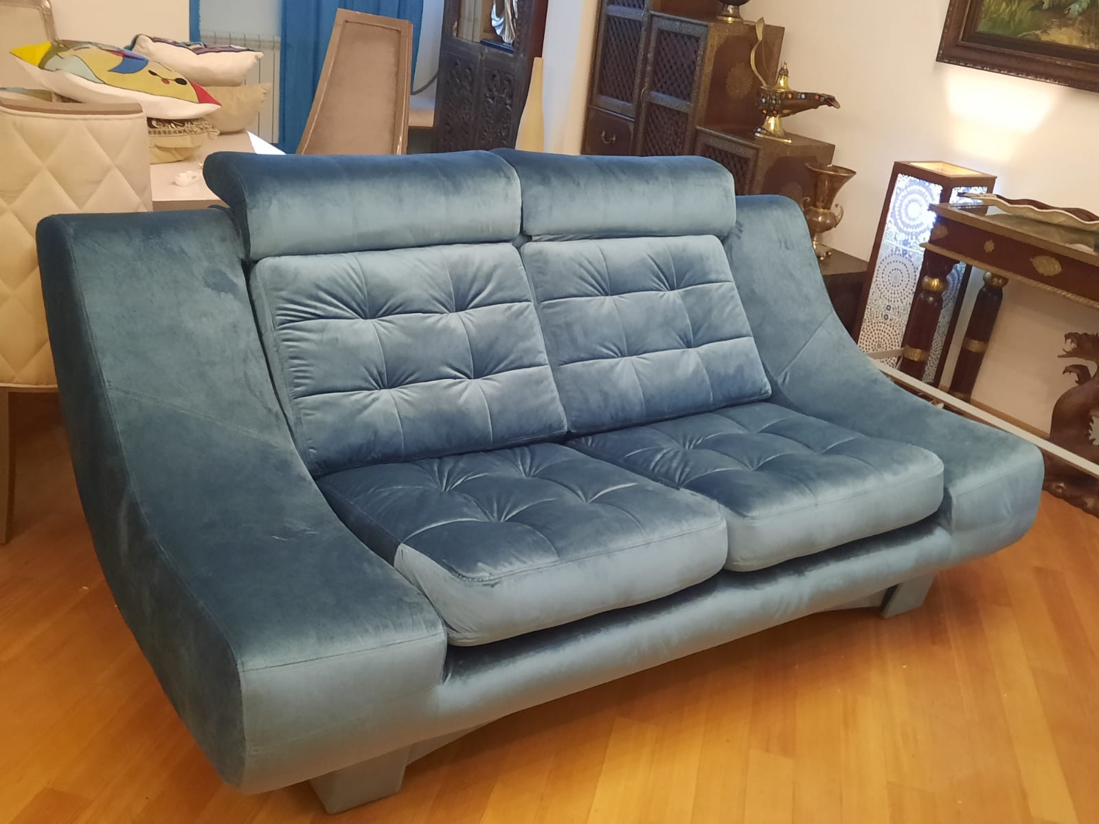 Обивка дивана на дому. Лесопарковая